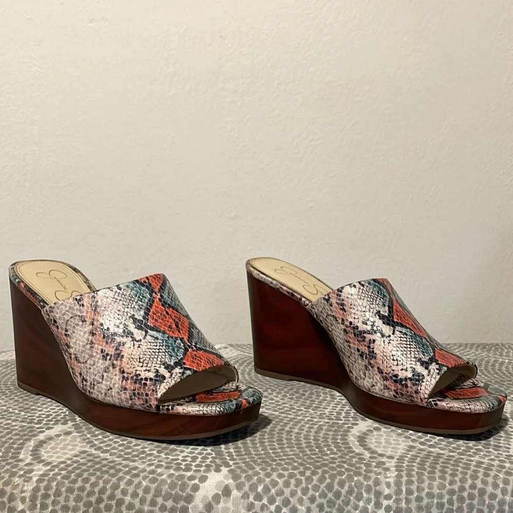 Jessica Simpson 3 inch wooden wedge with snakeskin print. Size 9. Multi-color. - Picture 3 of 7
